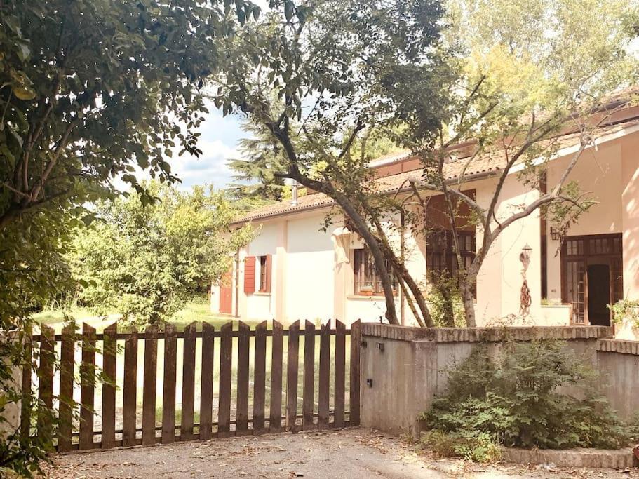 Raffinatezza Rustica Nella Campagna Veneziana Apartment Canton  Exterior photo